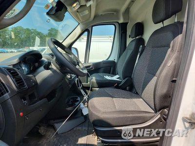 Zdjęcie 7 z 13 samochodu: 2023 RAM PROMASTER 2500 VAN VIN:3C6LRVDG8PE541233 - miniatura