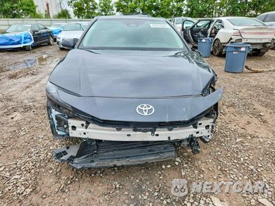 Piąte zdjęcie samochodu w środku: 2025 TOYOTA CAMRY LE VIN:4T1DAACKXSU070632 - miniatura