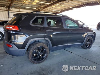 Trzecie zdjęcie samochodu z tyłu: 2016 JEEP CHEROKEE SPORT VIN:1C4PJLAB1GW347129 - miniatura