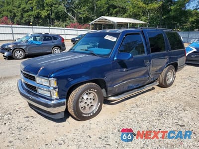 1995 CHEVROLET TAHOE C1500 1GNEC13K0SJ439140 - główne zdjęcie licytacji z USA - miniatura