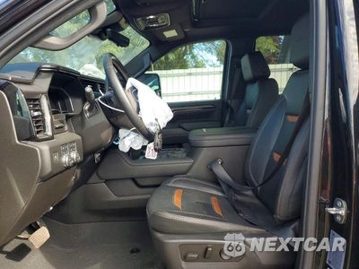 Zdjęcie 7 z 12 samochodu: 2024 GMC SIERRA K2500 AT4 VIN:1GT49PE73RF211760 - miniatura