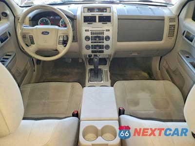 Zdjęcie 8 z 13 samochodu: 2010 FORD ESCAPE XLT VIN:1FMCU9DG8AKC60869 - miniatura