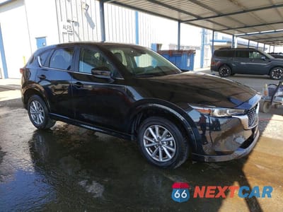 Czwarte zdjęcie samochodu z boku: 2025 MAZDA CX-5 PREFERRED VIN:JM3KFBCL5S0599299 - miniatura