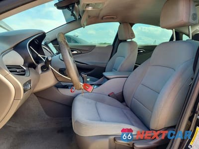 Zdjęcie 7 z 12 samochodu: 2019 CHEVROLET MALIBU LS VIN:1G1ZB5ST2KF142719 - miniatura
