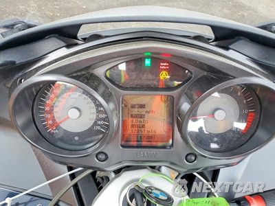 Zdjęcie 7 z 9 samochodu: 2009 BMW K1300 GT VIN:WB10539099ZV96981 - miniatura