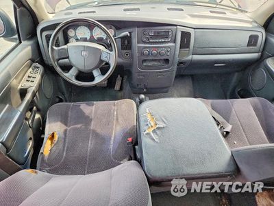 Zdjęcie 8 z 12 samochodu: 2005 DODGE RAM 1500 ST VIN:1D7HU18D65S141872 - miniatura