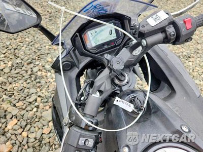 Zdjęcie 8 z 9 samochodu: 2026 KAWASAKI EX650 R VIN:ML5EXER17TDAH0367 - miniatura