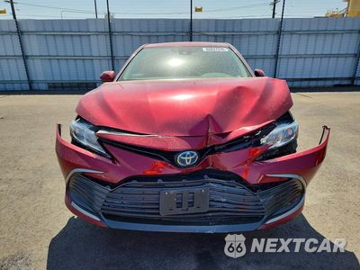 Piąte zdjęcie samochodu w środku: 2021 TOYOTA CAMRY LE VIN:4T1C31AK2MU549946 - miniatura