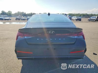 Zdjęcie 6 z 12 samochodu: 2026 HYUNDAI ELANTRA SEL SPORT VIN:KMHLM4DG1TU109883 - miniatura