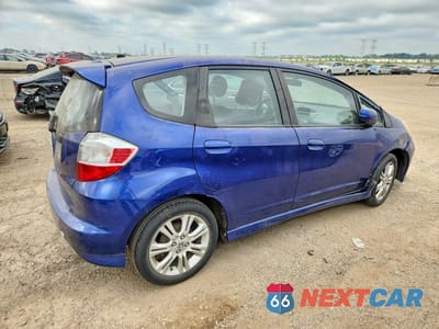 Trzecie zdjęcie samochodu z tyłu: 2009 HONDA FIT SPORT VIN:JHMGE88429S007831 - miniatura