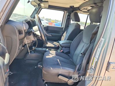 Zdjęcie 7 z 13 samochodu: 2013 JEEP WRANGLER UNLIMITED SPORT VIN:1C4BJWDG3DL545999 - miniatura