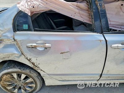 Zdjęcie 10 z 11 samochodu: 2009 HONDA CIVIC EX VIN:2HGFA16869H516822 - miniatura
