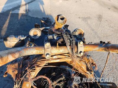 Zdjęcie 7 z 8 samochodu: 1990 HONDA GL1500 SE VIN:1HFSC2232LA200434 - miniatura