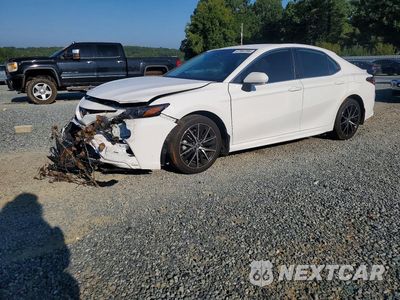 2024 TOYOTA CAMRY SE 4T1G11AK4RU918918 - główne zdjęcie licytacji z USA - miniatura