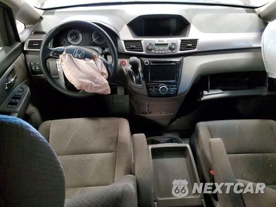 Zdjęcie 8 z 13 samochodu: 2015 HONDA ODYSSEY EX VIN:5FNRL5H45FB059753 - miniatura