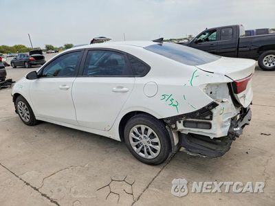 Drugie zdjęcie samochodu z przodu: 2024 KIA FORTE LX VIN:3KPF24ADXRE750782 - miniatura
