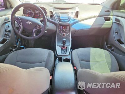 Zdjęcie 8 z 12 samochodu: 2015 HYUNDAI ELANTRA SE VIN:5NPDH4AE6FH623548 - miniatura