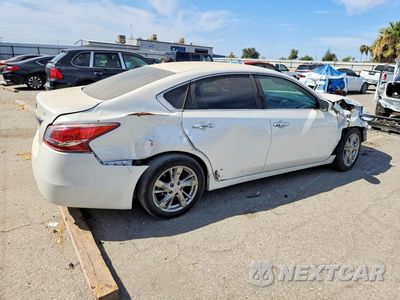 Trzecie zdjęcie samochodu z tyłu: 2013 NISSAN ALTIMA 2.5 VIN:1N4AL3AP6DC281949 - miniatura