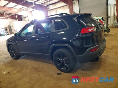 Drugie zdjęcie samochodu z przodu: 2018 JEEP CHEROKEE LATITUDE VIN:1C4PJLCB3JD538521 - miniatura