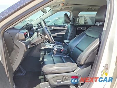 Zdjęcie 7 z 13 samochodu: 2023 FORD EXPLORER XLT VIN:1FMSK7DH6PGA84236 - miniatura