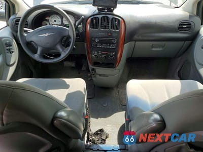 Zdjęcie 8 z 12 samochodu: 2007 CHRYSLER TOWN & COUNTRY LX VIN:2A4GP44RX7R352569 - miniatura