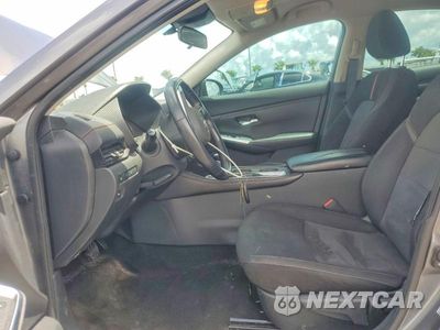 Zdjęcie 7 z 12 samochodu: 2021 NISSAN SENTRA SR VIN:3N1AB8DV0MY282738 - miniatura