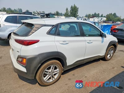 Trzecie zdjęcie samochodu z tyłu: 2021 HYUNDAI KONA SE VIN:KM8K1CAAXMU702772 - miniatura