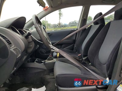Zdjęcie 7 z 12 samochodu: 2007 HONDA FIT S VIN:JHMGD37647S054896 - miniatura