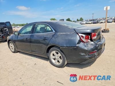 Drugie zdjęcie samochodu z przodu: 2015 CHEVROLET MALIBU LS VIN:1G11B5SLXFF215497 - miniatura