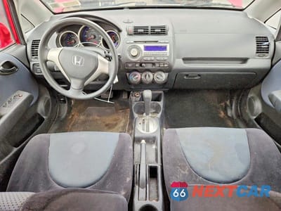 Zdjęcie 8 z 12 samochodu: 2008 HONDA FIT VIN:JHMGD38488S018580 - miniatura