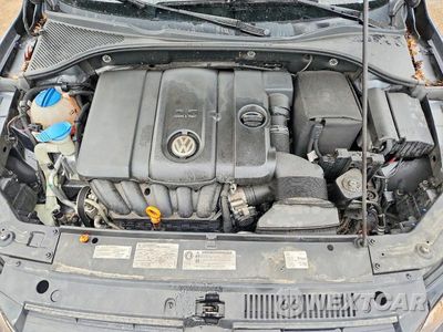 Zdjęcie 11 z 12 samochodu: 2012 VOLKSWAGEN PASSAT SE VIN:1VWBH7A31CC037786 - miniatura