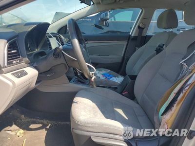 Zdjęcie 7 z 12 samochodu: 2018 HYUNDAI ELANTRA SEL VIN:5NPD84LF6JH351761 - miniatura