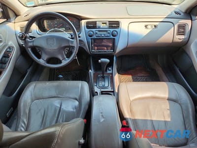 Zdjęcie 8 z 12 samochodu: 1999 HONDA ACCORD EX VIN:1HGCG1658XA013280 - miniatura