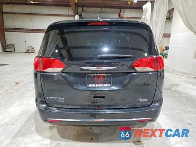 Zdjęcie 6 z 13 samochodu: 2020 CHRYSLER PACIFICA TOURING L VIN:2C4RC1BG9LR104415 - miniatura