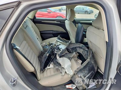 Zdjęcie 10 z 12 samochodu: 2017 FORD FUSION S VIN:3FA6P0G76HR330381 - miniatura