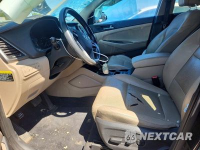 Zdjęcie 7 z 13 samochodu: 2017 HYUNDAI TUCSON LIMITED VIN:KM8J3CA26HU375436 - miniatura