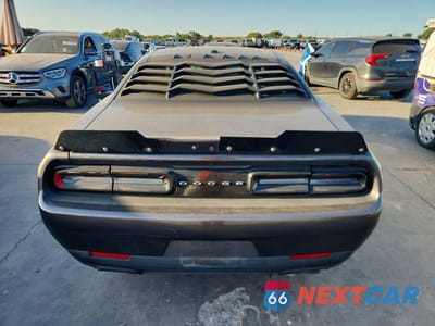 Zdjęcie 6 z 12 samochodu: 2022 DODGE CHALLENGER R/T VIN:2C3CDZBTXNH124684 - miniatura