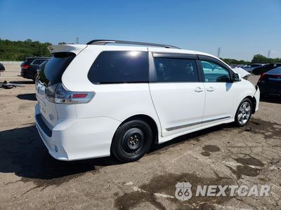 Trzecie zdjęcie samochodu z tyłu: 2012 TOYOTA SIENNA SPORT VIN:5TDXK3DC9CS249669 - miniatura