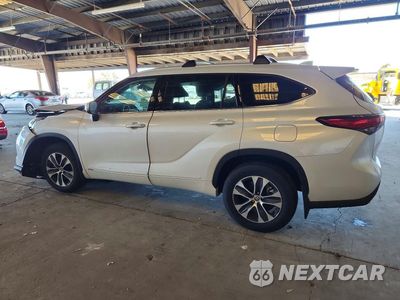 Drugie zdjęcie samochodu z przodu: 2022 TOYOTA HIGHLANDER HYBRID XLE VIN:5TDHBRCH0NS549494 - miniatura