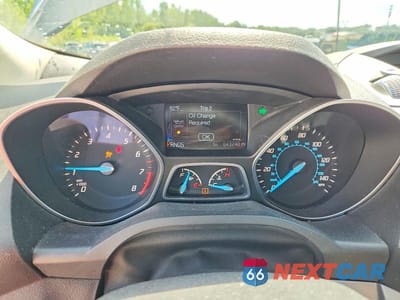 Zdjęcie 9 z 13 samochodu: 2016 FORD ESCAPE SE VIN:1FMCU9G93GUA07128 - miniatura