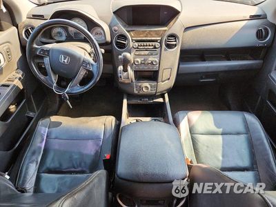 Zdjęcie 8 z 13 samochodu: 2015 HONDA PILOT TOURING VIN:5FNYF3H90FB013900 - miniatura