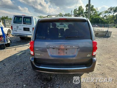 Zdjęcie 6 z 13 samochodu: 2015 DODGE GRAND CARAVAN SXT VIN:2C4RDGCG1FR658373 - miniatura