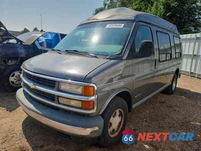 1999 CHEVROLET EXPRESS G1500 LT 1GBFG15M9X1142783 - główne zdjęcie licytacji z USA - miniatura