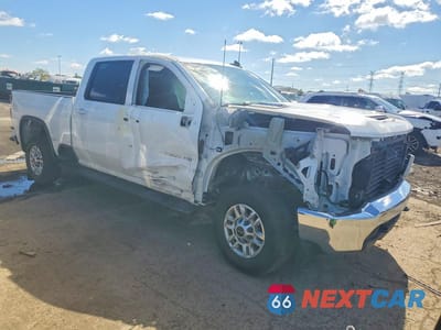 Czwarte zdjęcie samochodu z boku: 2020 CHEVROLET SILVERADO K2500 HEAVY DUTY LT VIN:1GC1YNEYXLF307119 - miniatura