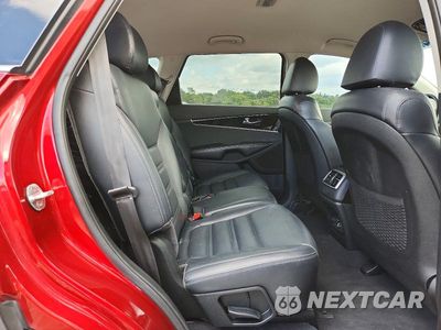 Zdjęcie 11 z 14 samochodu: 2019 KIA SORENTO EX V6 VIN:5XYPHDA59KG566924 - miniatura