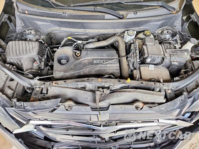 Zdjęcie 12 z 13 samochodu: 2019 CHEVROLET EQUINOX LT VIN:2GNAXKEVXK6182274 - miniatura