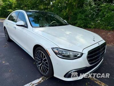 Czwarte zdjęcie samochodu z boku: 2022 MERCEDES-BENZ S 500 4MATIC VIN:W1K6G6DB7NA071286 - miniatura