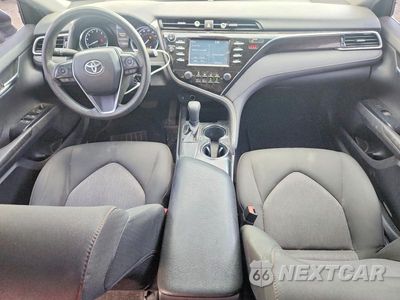 Zdjęcie 8 z 12 samochodu: 2018 TOYOTA CAMRY LE VIN:JTNB11HK9J3050781 - miniatura