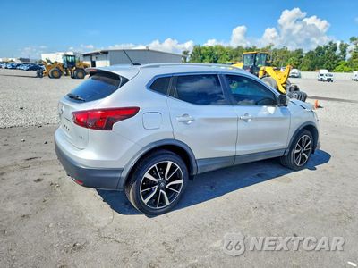 Trzecie zdjęcie samochodu z tyłu: 2017 NISSAN ROGUE SPORT SL VIN:JN1BJ1CP8HW008931 - miniatura