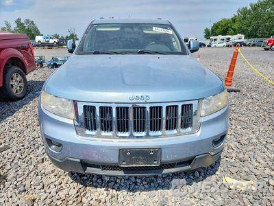 Piąte zdjęcie samochodu w środku: 2012 JEEP GRAND CHEROKEE LAREDO VIN:1C4RJFAG5CC294002 - miniatura